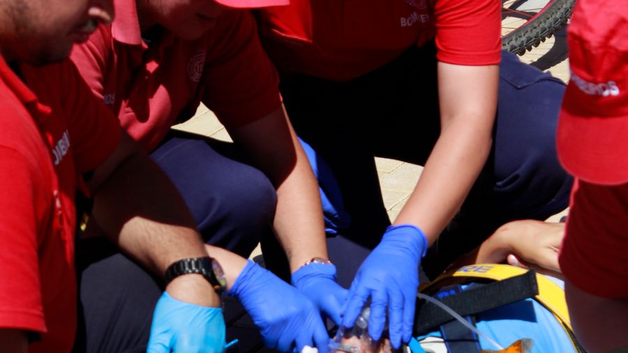 Bicyclist Hit by Vehicle and Killed in Laguna Hills