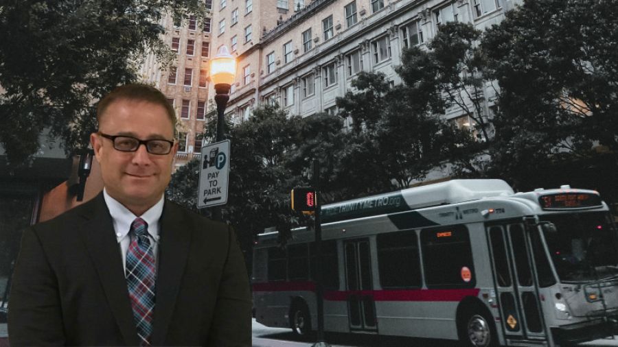 Texas Sends More than 3000 Migrants to DC on Charter Buses